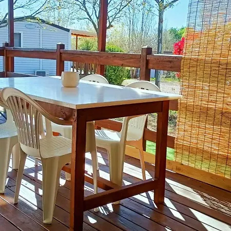 Mobil-home 4 Personnes *