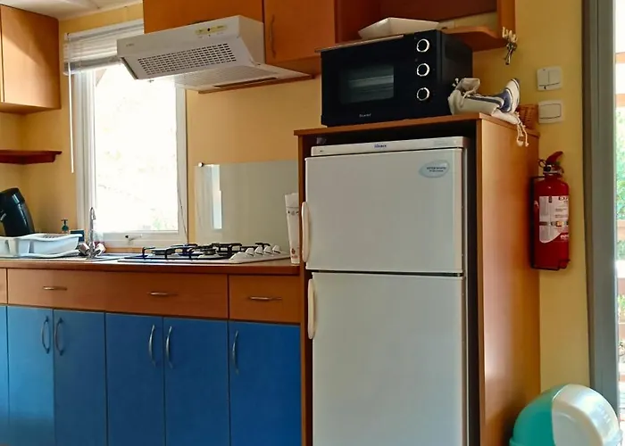 Mobil-home 4 Personnes *